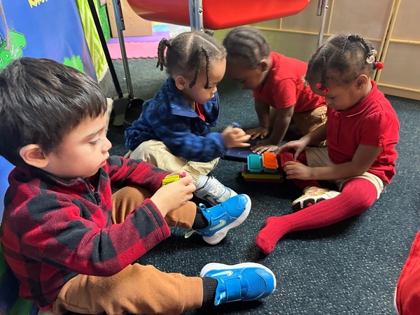 16b98a3b 33bd 4a72 94ef 890ec80428c7 1 1 Parents Corner